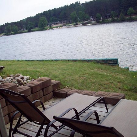 Algonquin Lakeside Inn Dwight Екстериор снимка